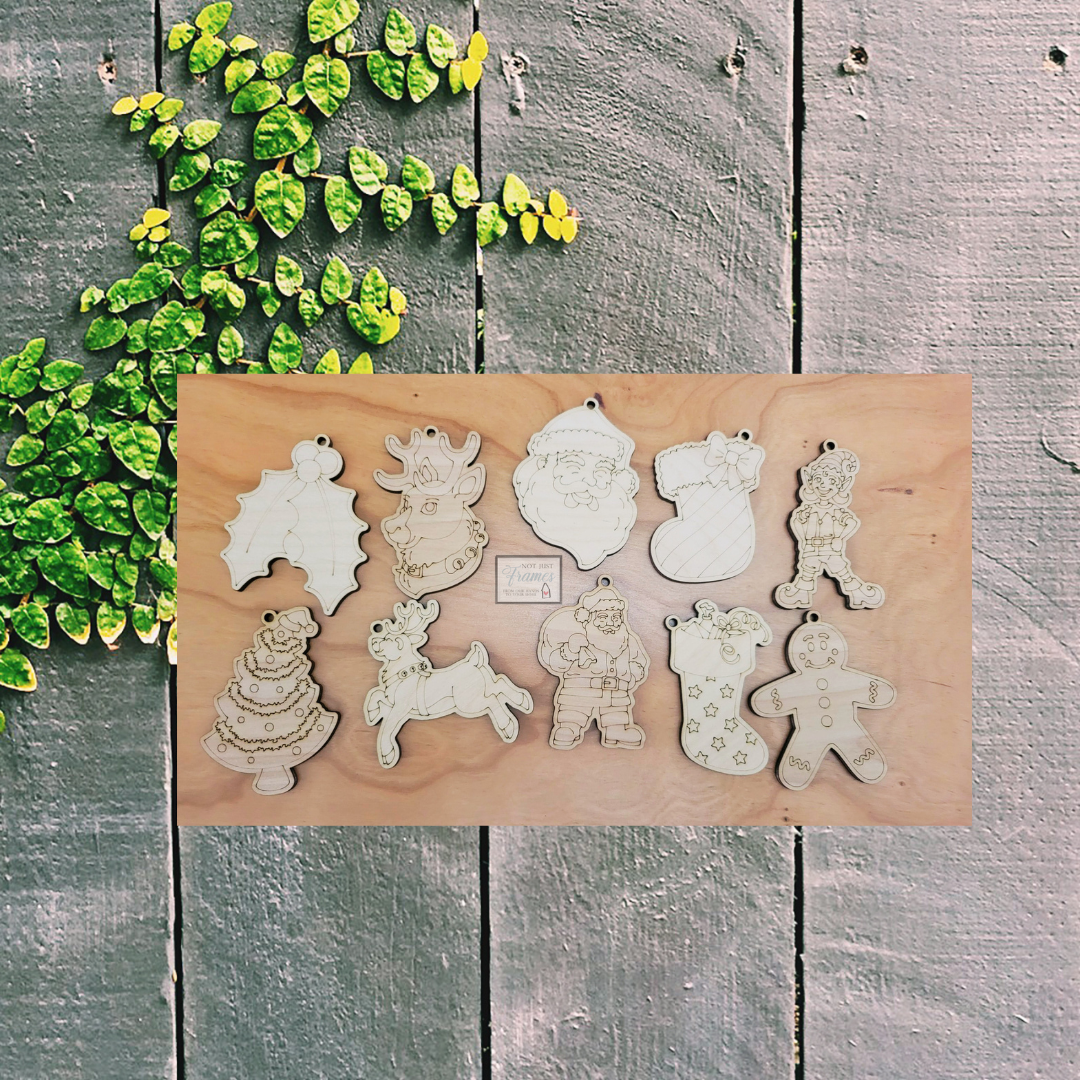 Christmas Themed Coloring DIY Craft Pack