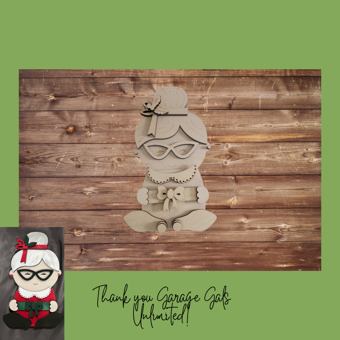 Santa & Mrs. Claus Shelf Sitters