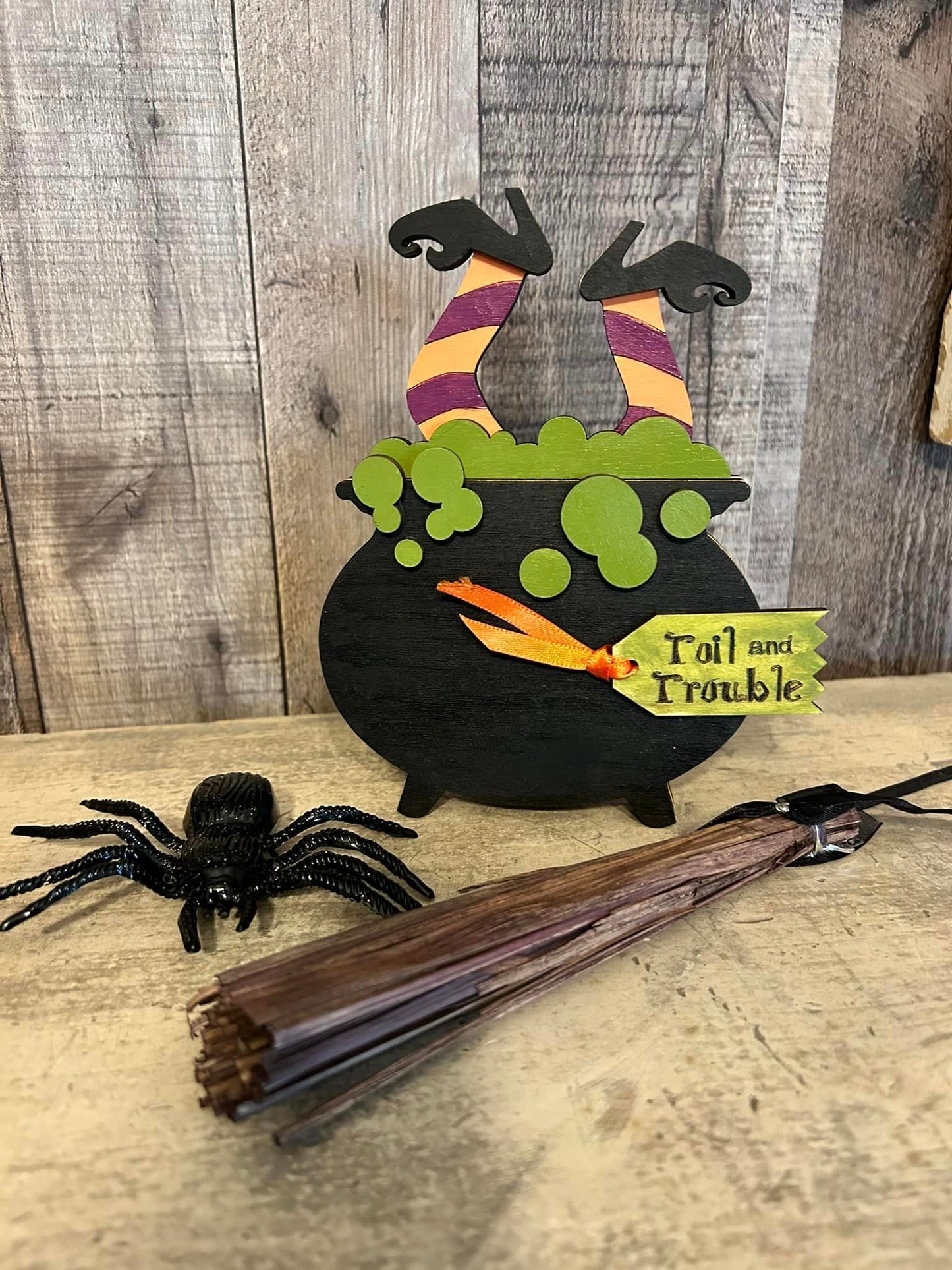 Witches Cauldron Shelf Sitter
