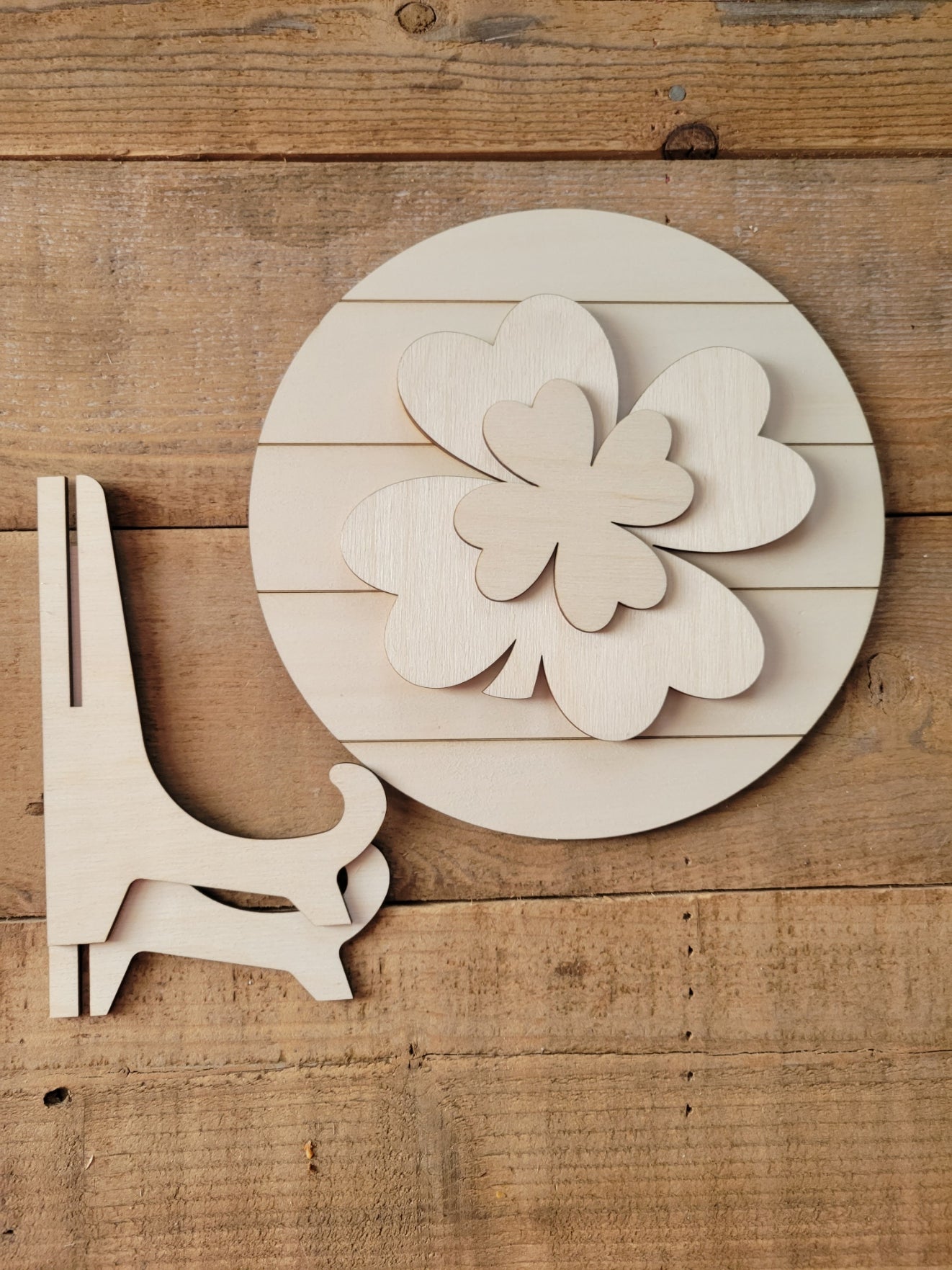 Shamrock, Table sitter, Shelf Sitter, Home Decor,