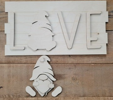 Shiplap Gnome Love